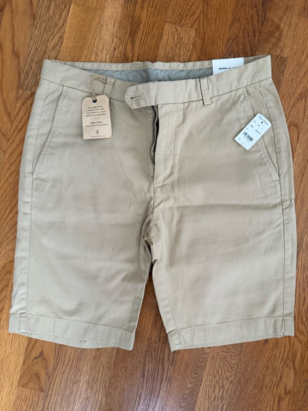 Brooks Brothers shorts NWT - 31”x10”